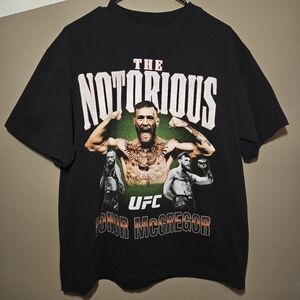 Conor McGregor The Notorious Official UFC MMA Graphic T-shirt Men's Size Medium